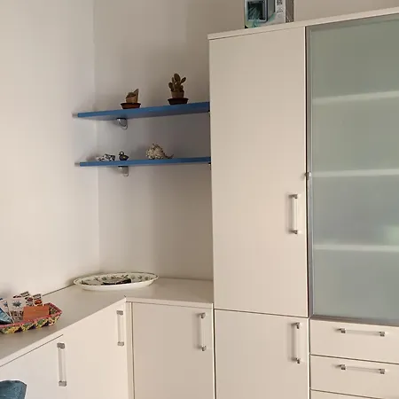 A Διαμέρισμα *
