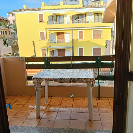 A * La Maddalena (Sassari)